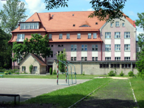 0114 - Haushaltungsschule (Rückseite)_jpg