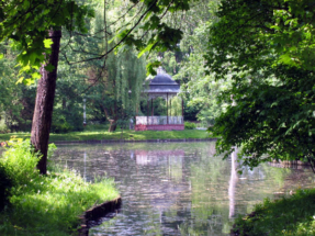 0120 - Pavillon im Stadtpark_jpg
