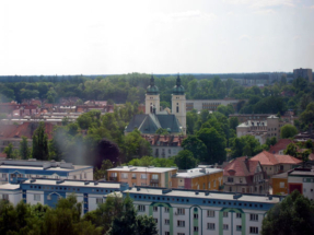 0132a - Blick vom Rodlo auf die Kirche zur Heiligen Familie 2_jpg