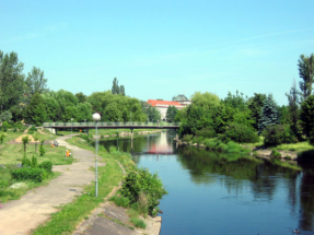 0163 - Küddow, Blick auf Landeshaus_jpg